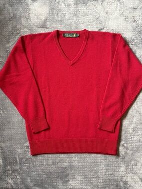 Vintage Tulchan 100% Lambs Wool Red Vneck Sweater Mens L 42